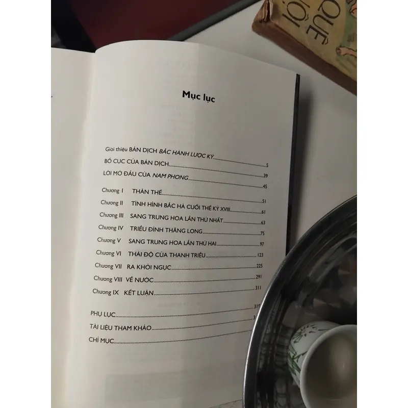 Bắc hành lược ký ( kí sự tòng vong cùng Lê Chiêu Thống ) của Lê Auynhs  702721