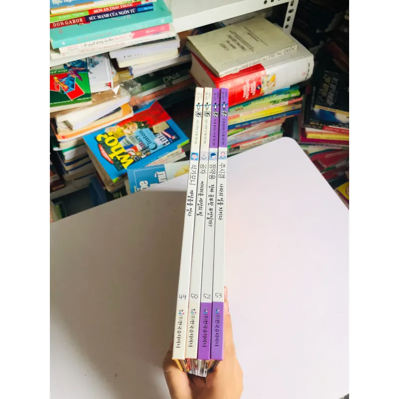 11. 📚 4 CUỐN SÁCH TRUYỆN TRANH TIẾNG HÀN QUỐC CHO TRẺ EM 557380