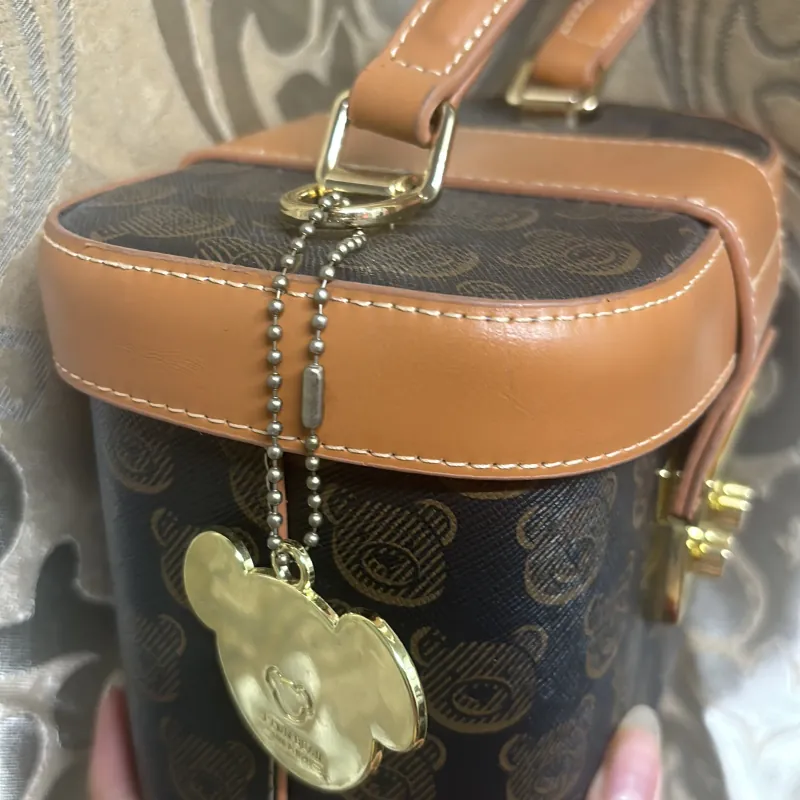 [CHÍNH HÃNG] Túi hộp TTWN BEAR có dây đeo 752619