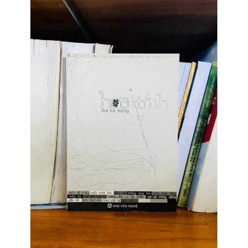 (Sách cũ SCGR) Hoa tình - Hà Hùng - Văn học VAVOB1T2-111 Blogmeo090426 1016011