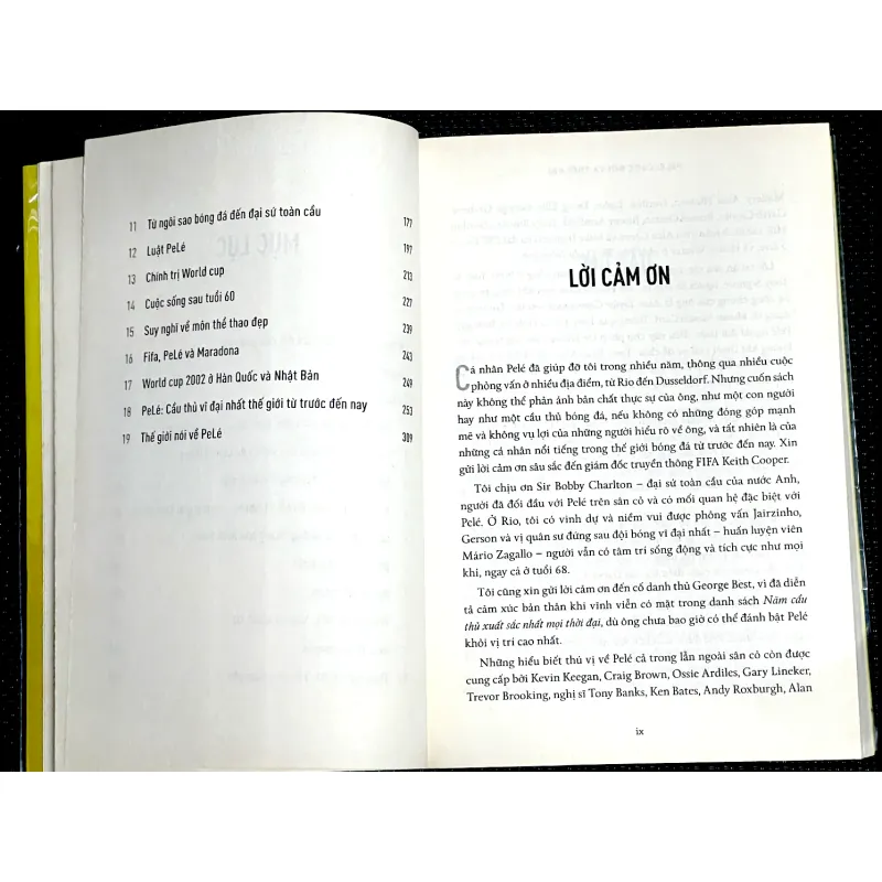 PELÉ - CUỘC ĐỜI VÀ THỜI ĐẠI 1006089