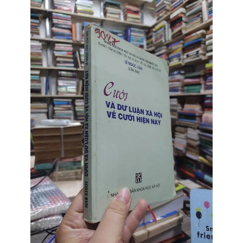 Sách: Cưới và dư luận xã hội về cưới hiện nay - Lê Ngọc Văn (A2) 575805