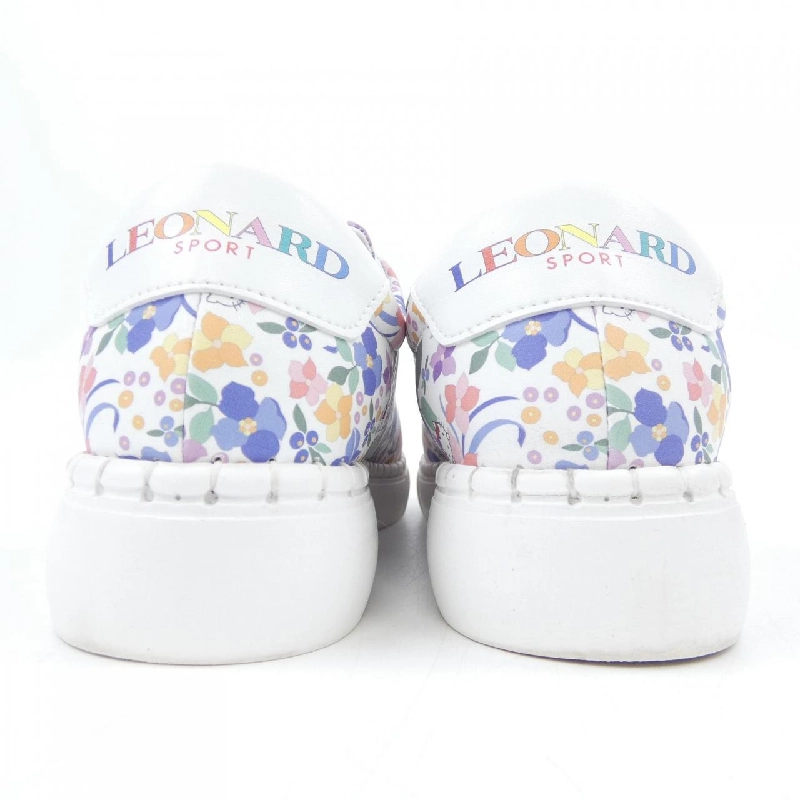 Giày sneaker LEONARD HELLO KITTY - Hàng hiệu Authentic 829538