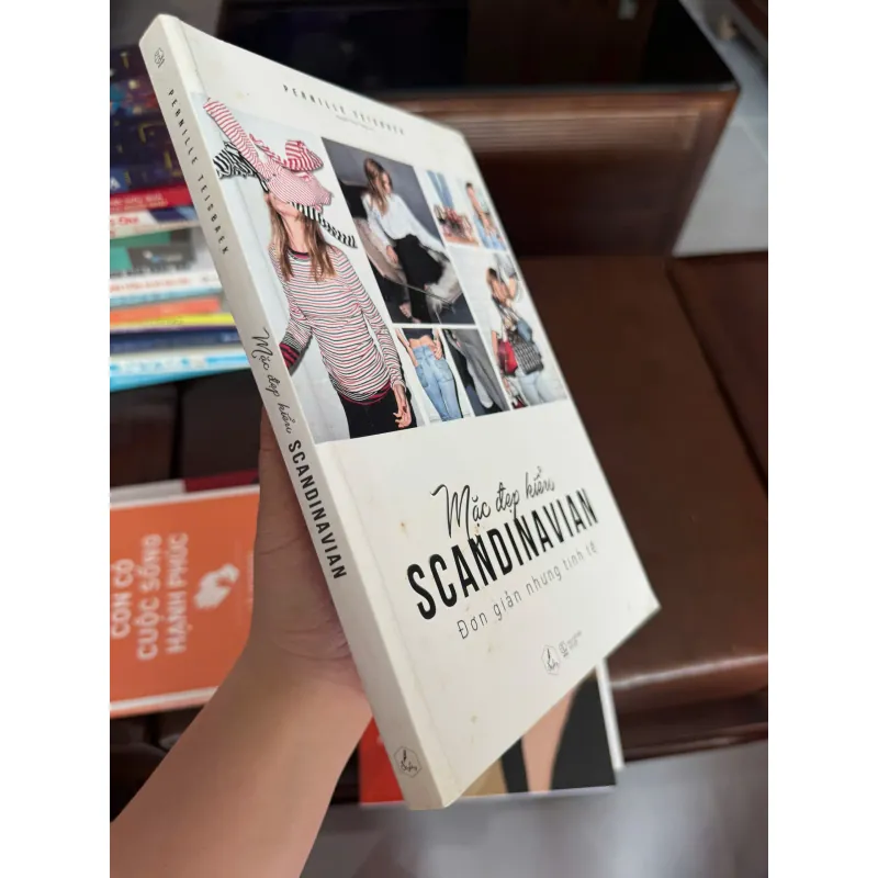 MẶC ĐẸP KIỂU SCANDINAVIAN – Đơn giản nhưng tinh tế | Pernille Teisbaek - K3 1006686