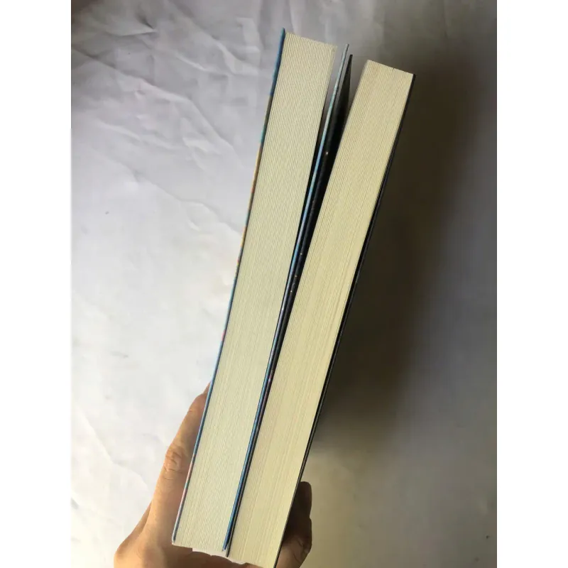 Chó Hoang Và Xương - Hữu Đồ Thành 1007340