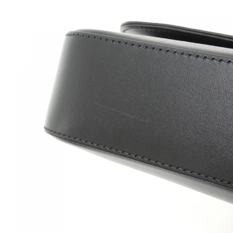 Túi xách PETITE GG 739722 AABSG của Gucci 618628