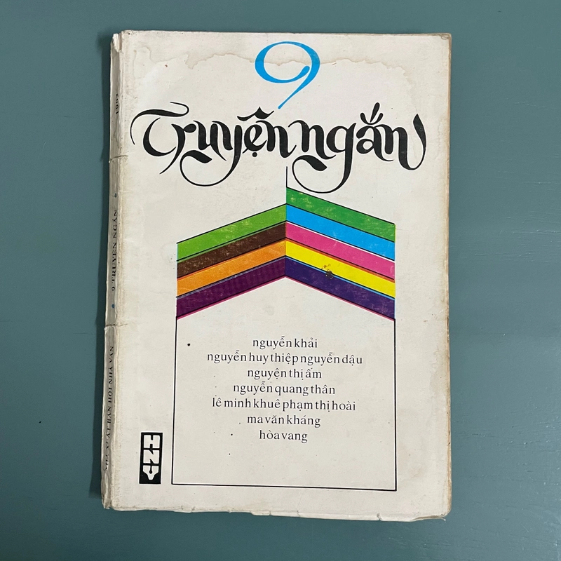 II Tựa sách: 9 Truyện Ngắn - Nhiều tác giả - 1993 451854