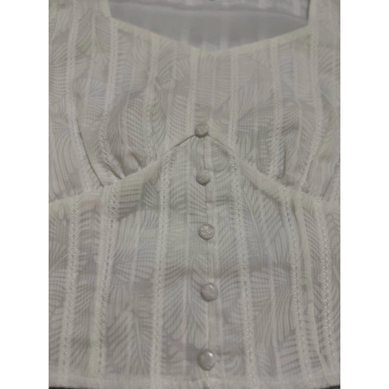 Áo croptop nút bọc tay phồng trắng size M 463356