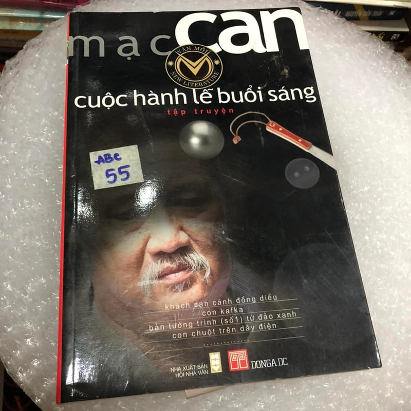 Cuộc hành lễ buổi sáng - Mạc Can 308576