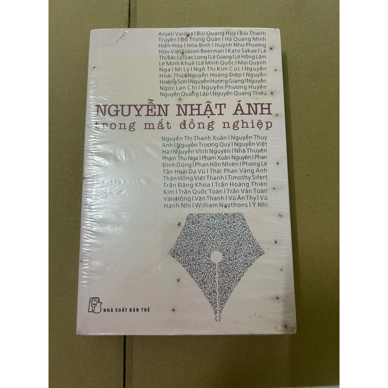 Nguyễn Nhật Ánh trong mắt đồng nghiệp 517814