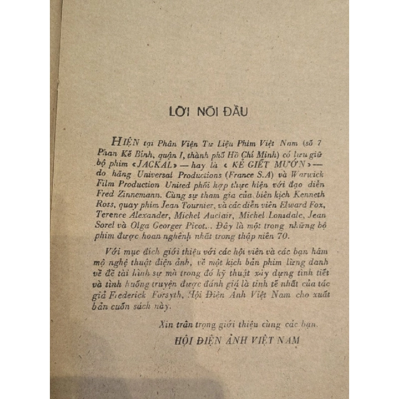 Kẻ giết mướn Chacal - Frederick Forsyth 1006601