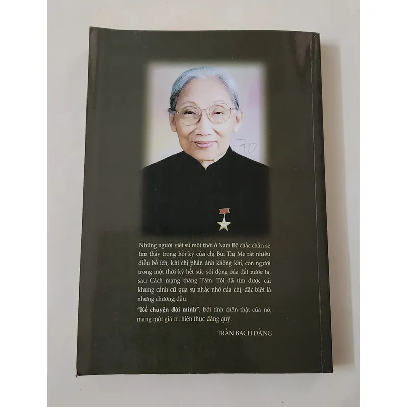 KỂ CHUYỆN ĐỜI MÌNH - Anh hùng cách mạng Nguyễn Thị Mè (374 trang) 739588