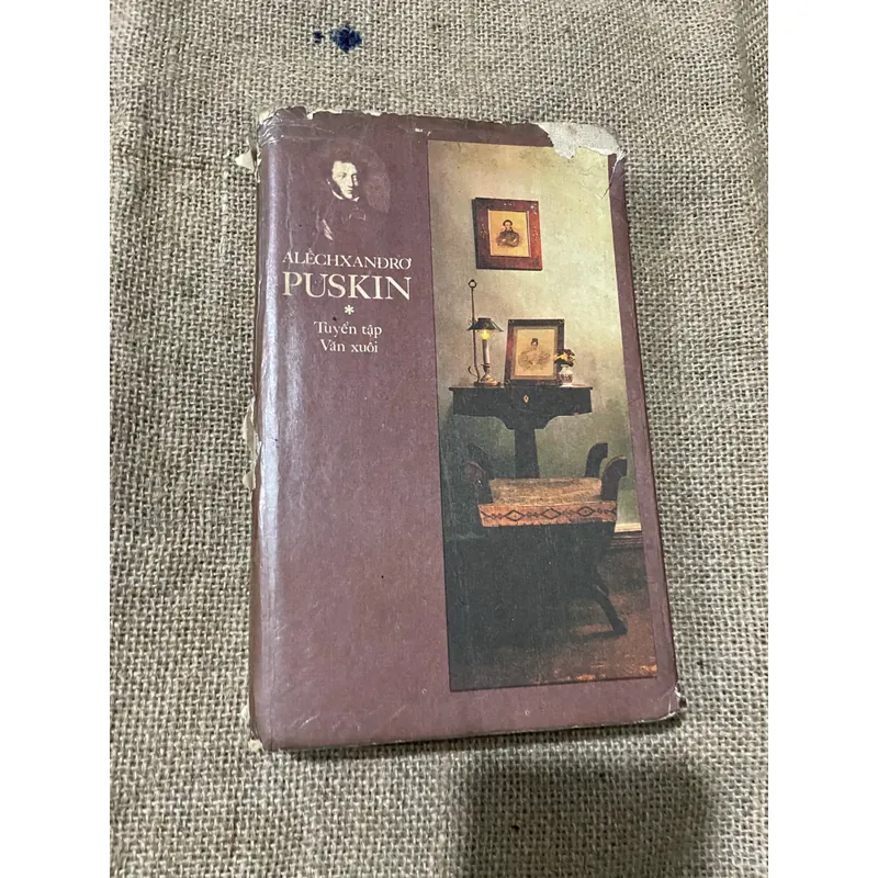 Tuyển tập văn xuôi Puskin, NXB Cầu vồng  570478