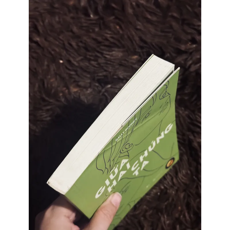 Giữa hai chúng ta 929417