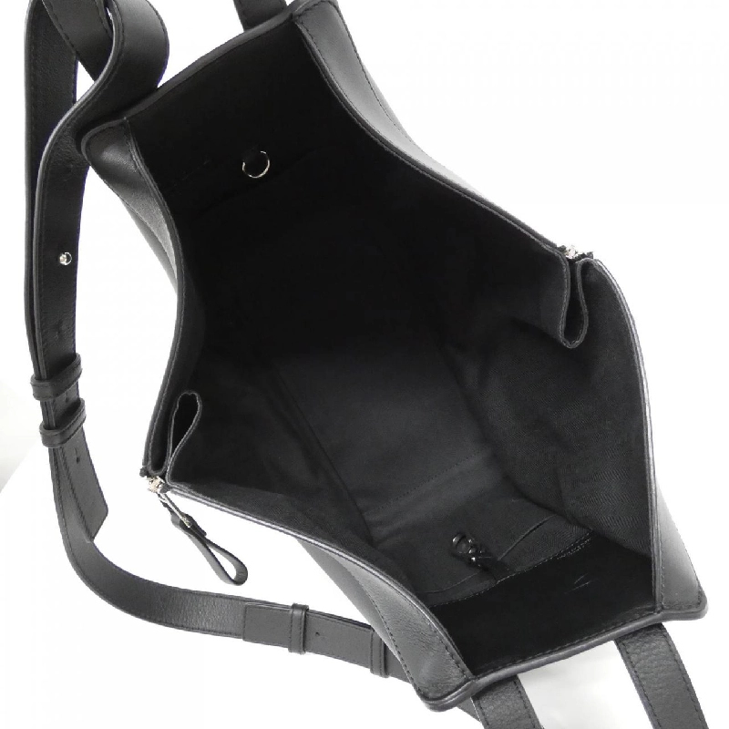 Túi xách vai Loewe Hammock Small 387 30 S35 609522