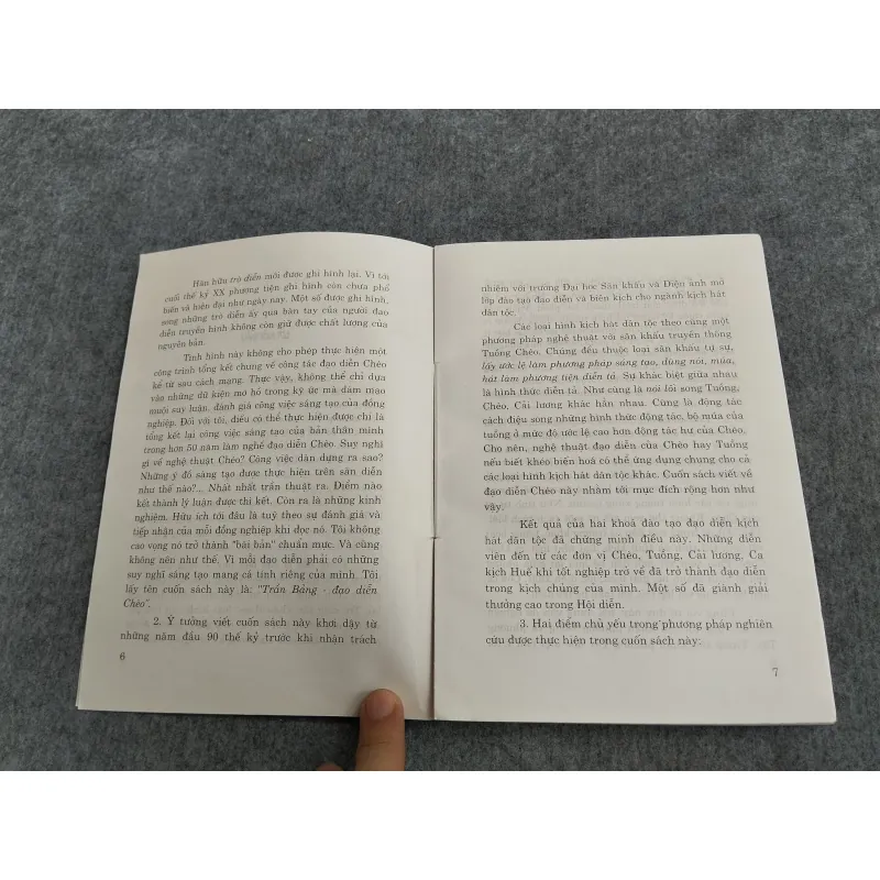 TRẦN BẢNG ĐẠO DIỄN CHÈO 588685