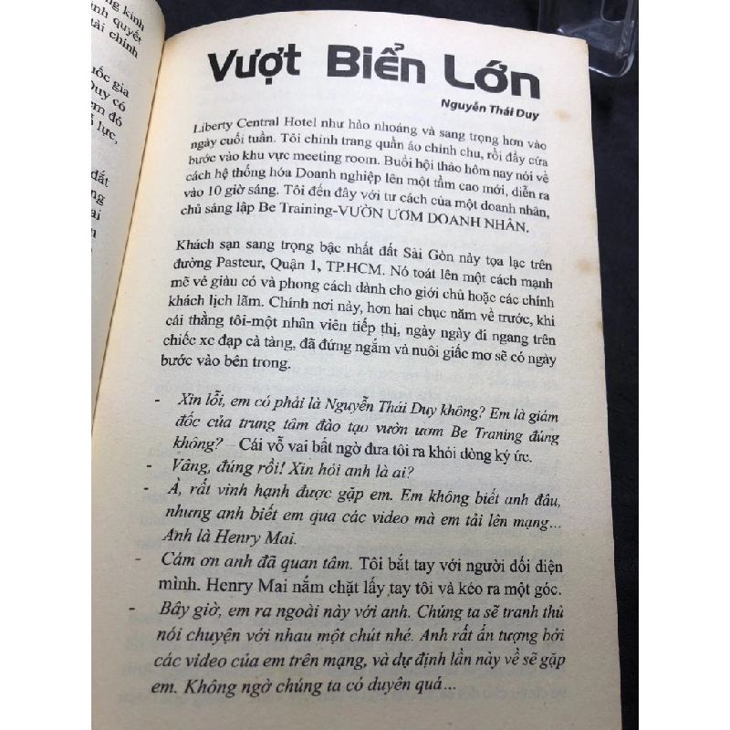 Vượt biển lớn 2017 mới 75% ố bụng sách nhẹ Nguyễn Thái Duy HPB2006 SÁCH KỸ NĂNG 165136