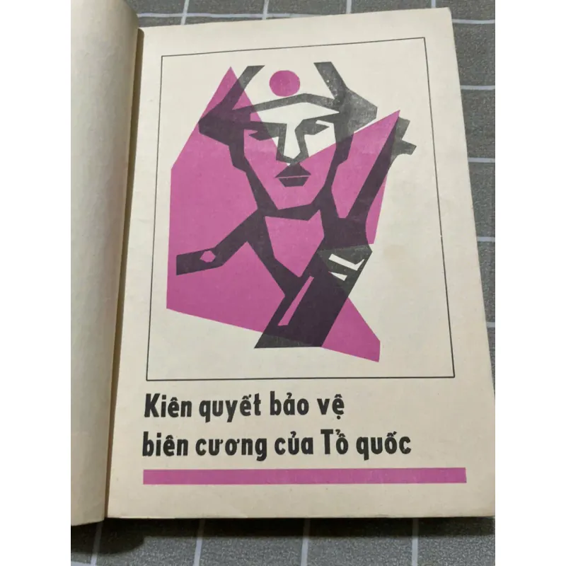 TẠP CHÍ VĂN NGHỆ QUÂN ĐỘI 8.1986 556941