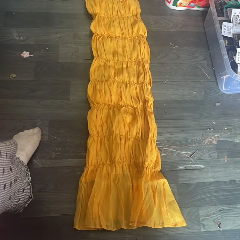 Đầm body vàng  793195