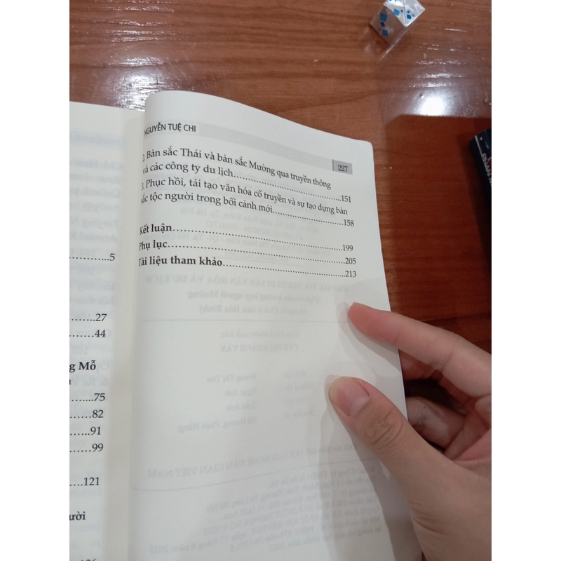 BẢN SẮC TỘC NGƯỜI DI SẢN VĂN HOÁ VÀ DU LỊCH... 500894