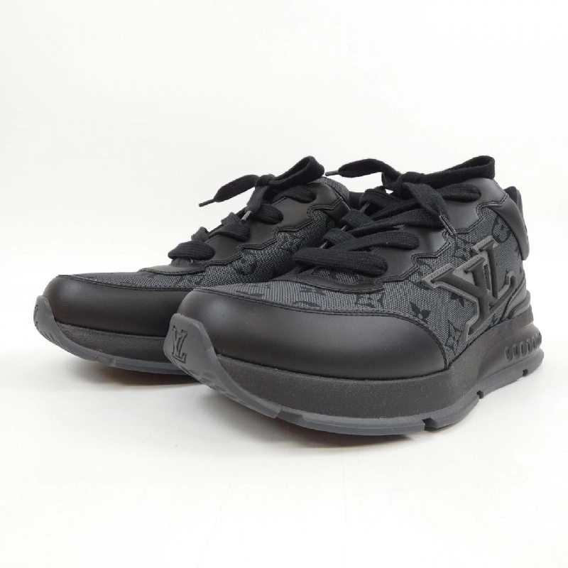 Giày sneaker LOUIS VUITTON LV cổ điển - Hàng hiệu Authentic 902003