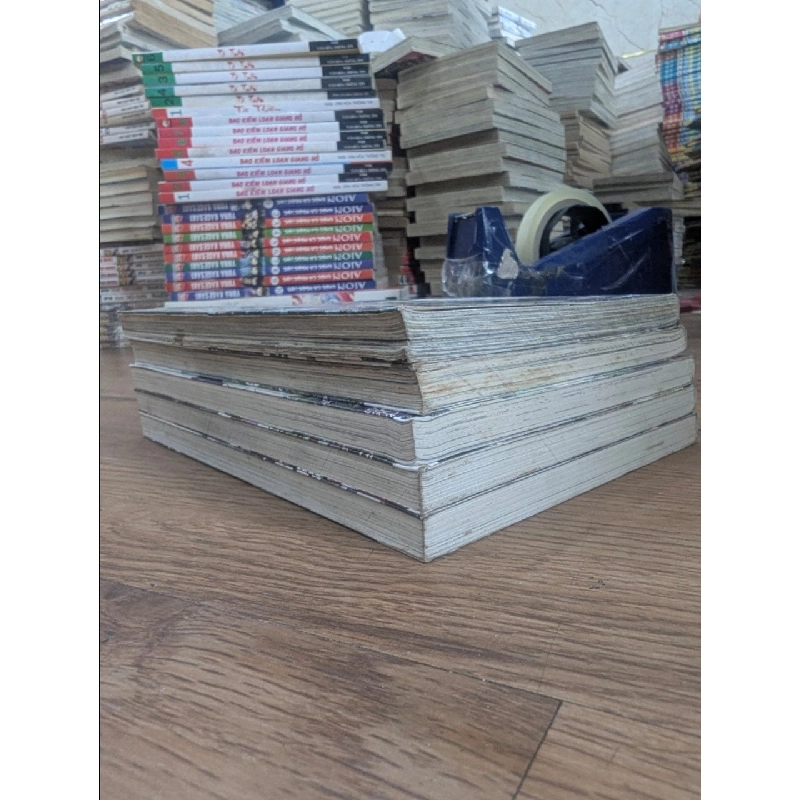 Truyện tranh Bóng tối lúc bình minh 786604