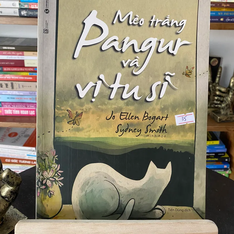 Mèo trắng Pangur và vị tu sĩ-Ellen Bogart & Sydney Smith 560510