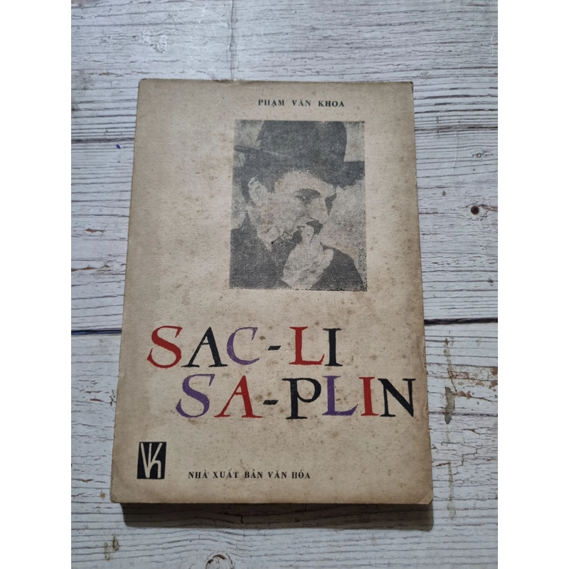 Sách tiểu sử về Chaplin (Charles Spencer Chaplin) | Phạm Văn Khoa 322386