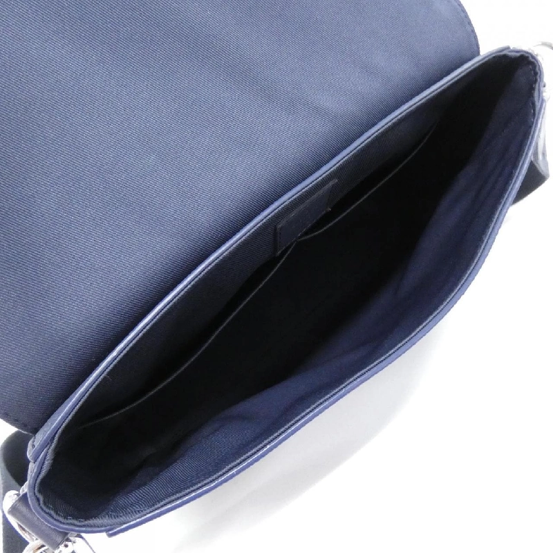 Túi đeo chéo Louis Vuitton LV Aerogram Takeoff M23709 611011