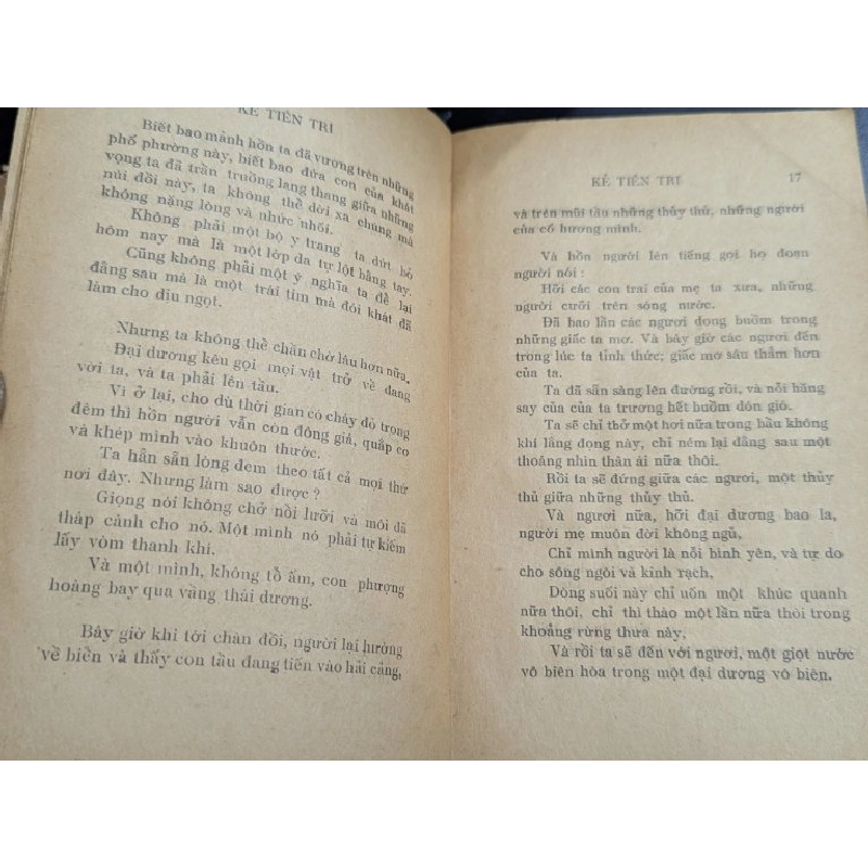 Kẻ tiên tri - Kahlil Gibran ( bản dịch Hồng Hà ) 452709