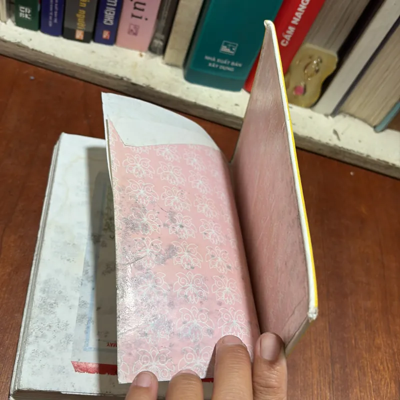 [Sách Có Mốc] - II Sức Khoẻ: Ăn Uống Phòng Chống Ung Thư Vú - Vi Kim Dục - 2004 796281