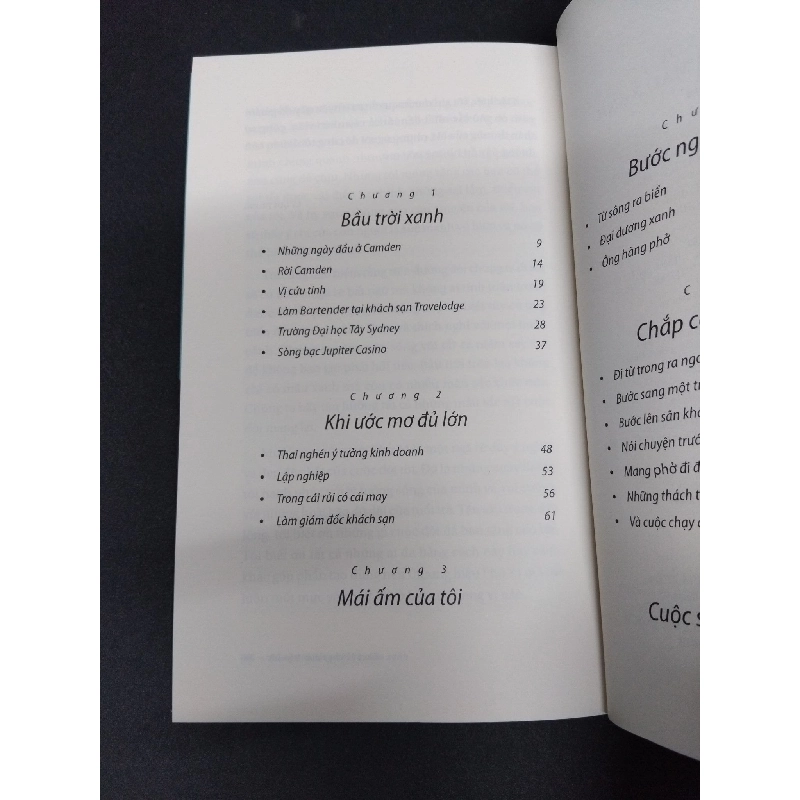 Bầu trời không chỉ có màu xanh mới 90% bẩn nhẹ 2019 HCM1410 Lý Quí Trung VĂN HỌC 917428