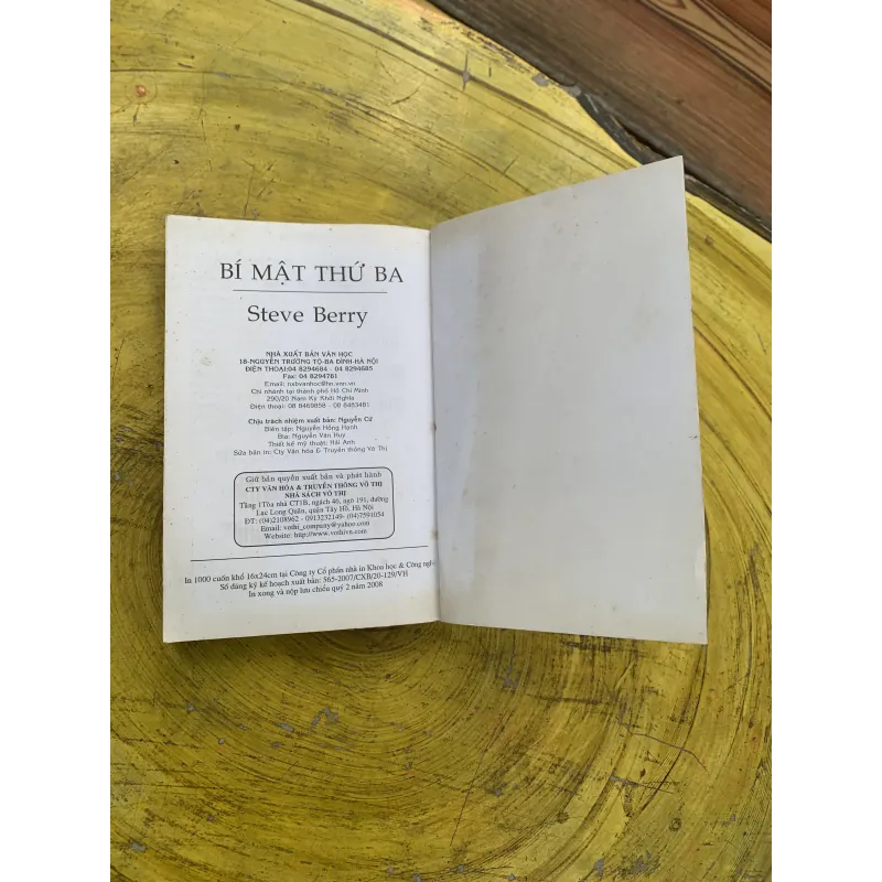 BÍ MẬT THỨ 3 - STEVE BERRY  799983