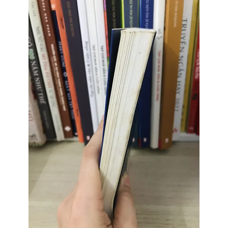 Tặng KÈM cho khách CÓ ĐƠN từ 100k (Mỗi KH 1 cuốn) 707560