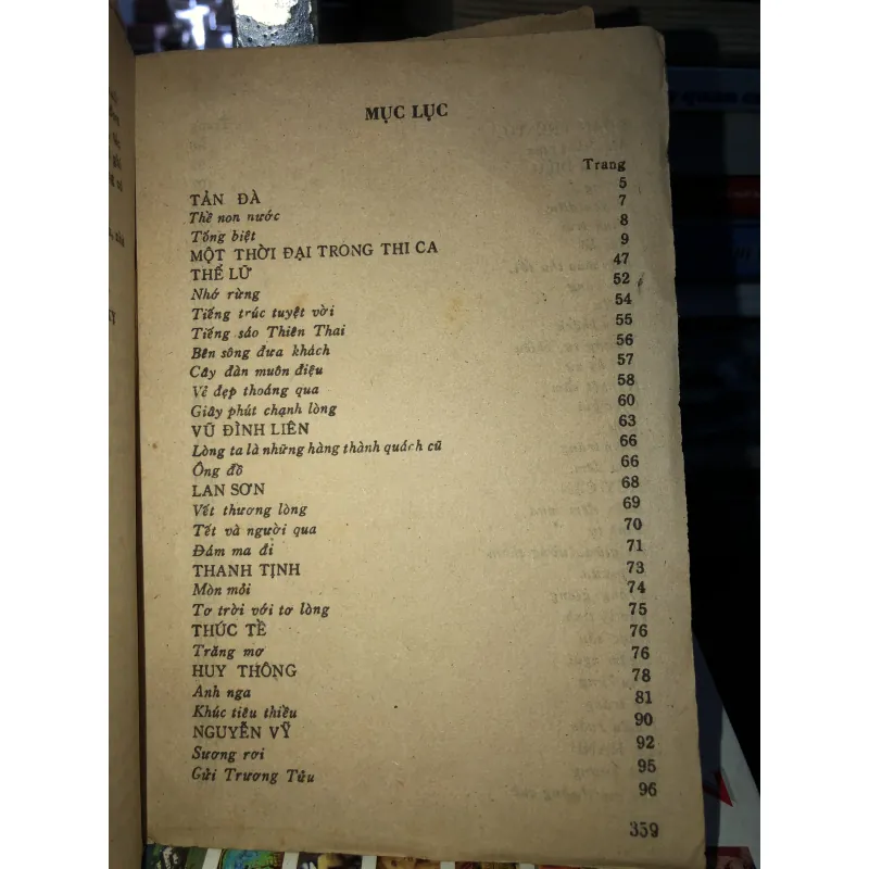 Thi nhân Việt Nam - Hoài Thanh - Hoài Chân 932651