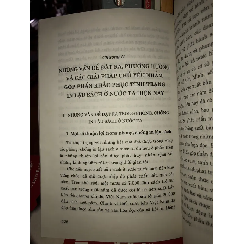 Thực trạng và giải pháp khắc phục tình trạng in lậu sách ở nước ta - PGS. TS. Lê Văn Yên 621779