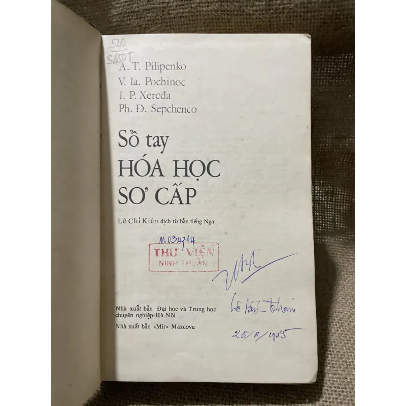 Sổ tay hóa học sơ cấp - A. T. Pilipenko V. Ia. Pochinoc I. P. Xereda Ph. Đ. Sepchenco 799984