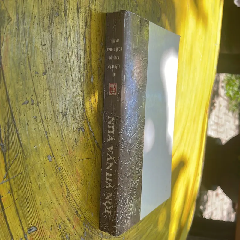 NHÀ VĂN HÀ NỘI 592897