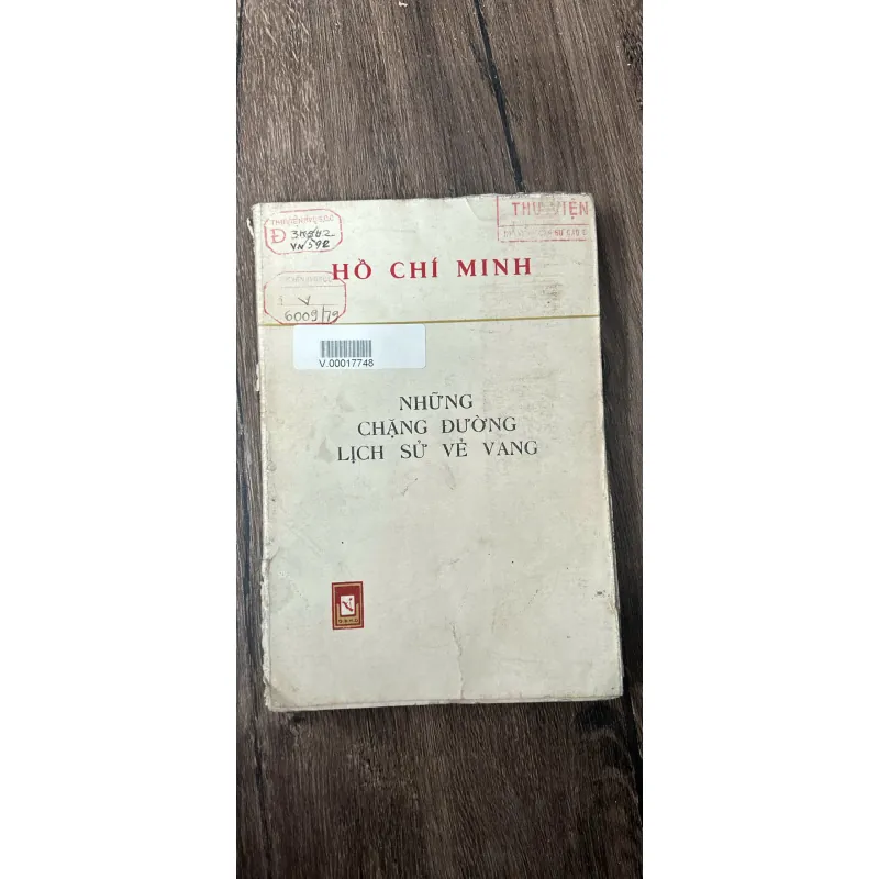 HỒ CHÍ MINH - NHỮNG CHẶNG ĐƯỜNG LỊCH SỬ VẺ VANG 709340