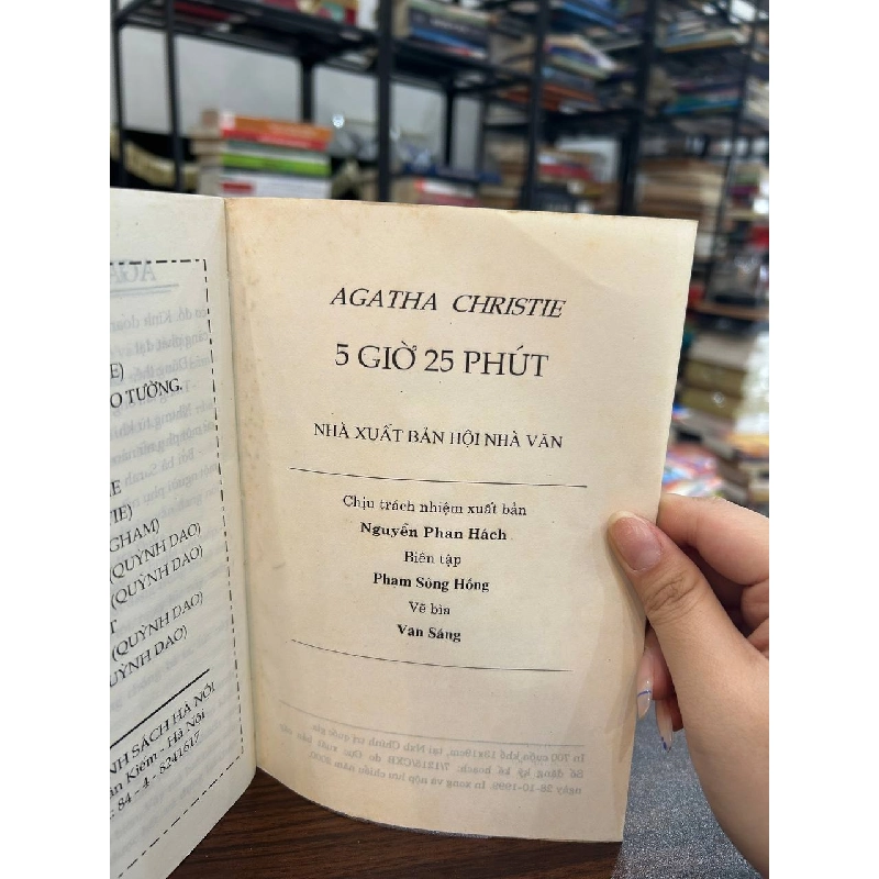 5 Giờ 25 Phút - Agatha Christie 936688