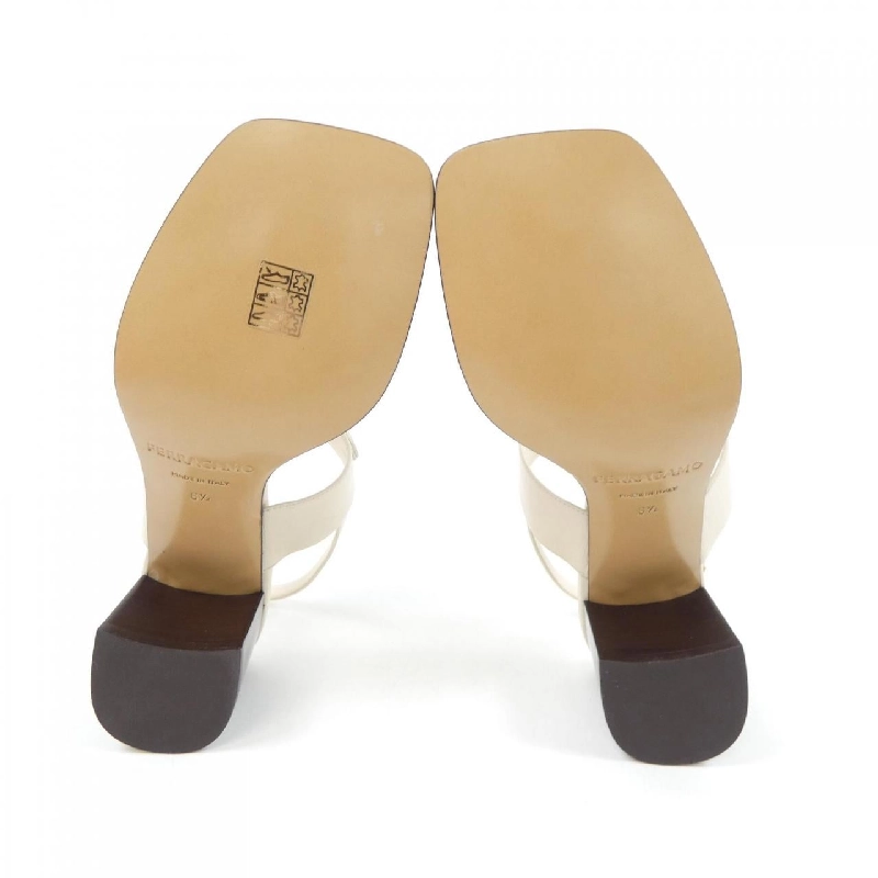 Giày sandal FERRAGAMO - Hàng hiệu Authentic 831248