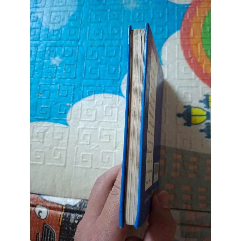 Bốn cô con gái nhà bác sĩ March tập 1 975381