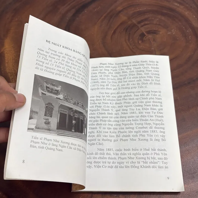 II Người Xưa Đất Quảng, Những Mẫu Chuyện Về Danh Nhân Đất Quảng - Lê Thí - 2011 1022337