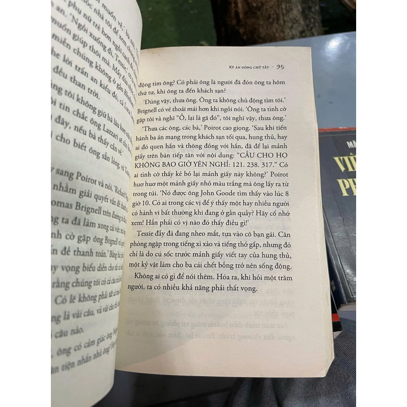KỲ ÁN DÒNG CHỮ TẮT - AGATHA CHRISTIE 446263