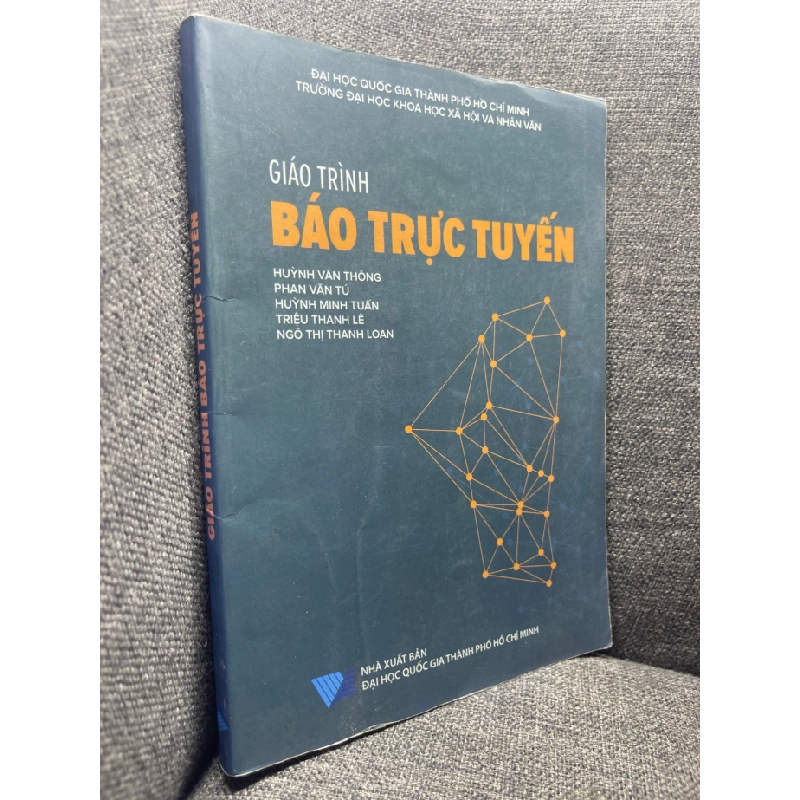 Giáo trình báo trực tuyến 2015 mới 80% gấp nếp nhẹ HPB1704 182133