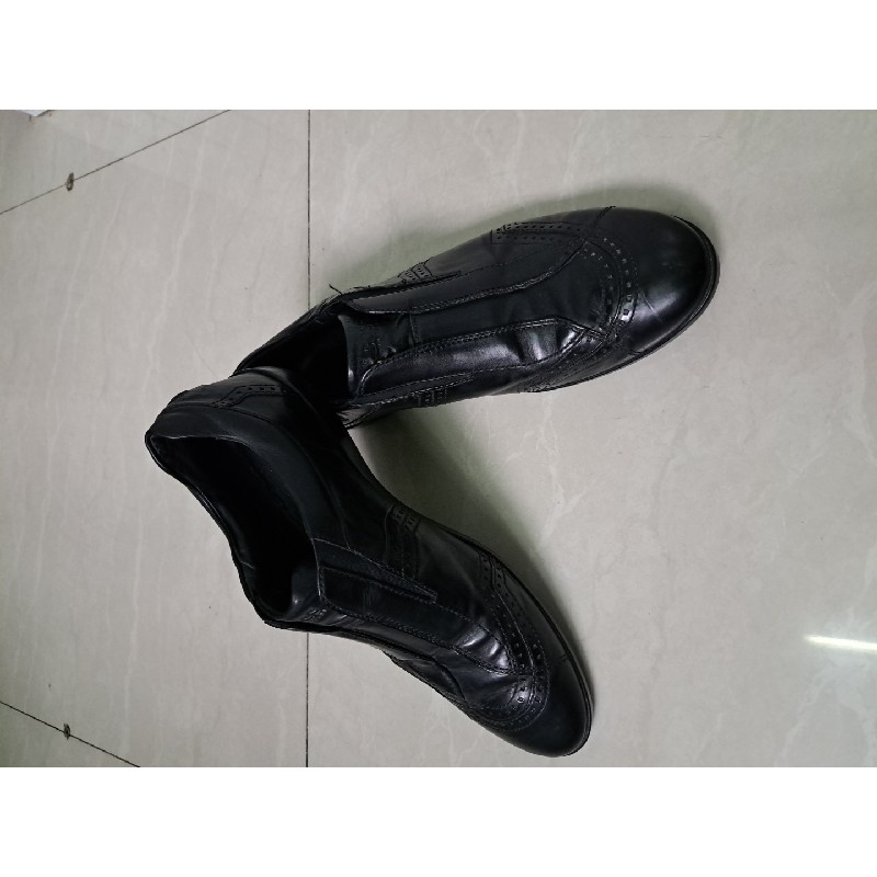 Bán giày Tây hiệu BOSS size 41, màu đen 95% bán 700k 13859