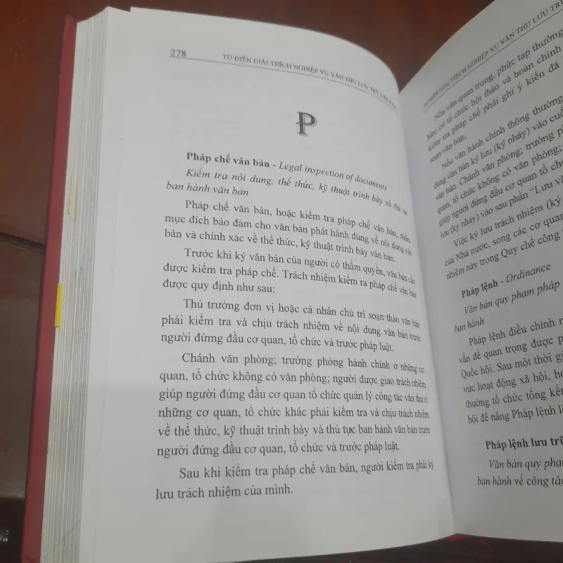 Từ điển GIẢI THÍCH NGHIỆP VỤ VĂN THƯ LƯU TRỮ VIỆT NAM 1022067