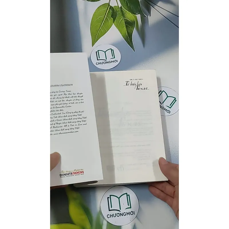 Tổ kiến lửa Texas - Shanna Swendson 688697