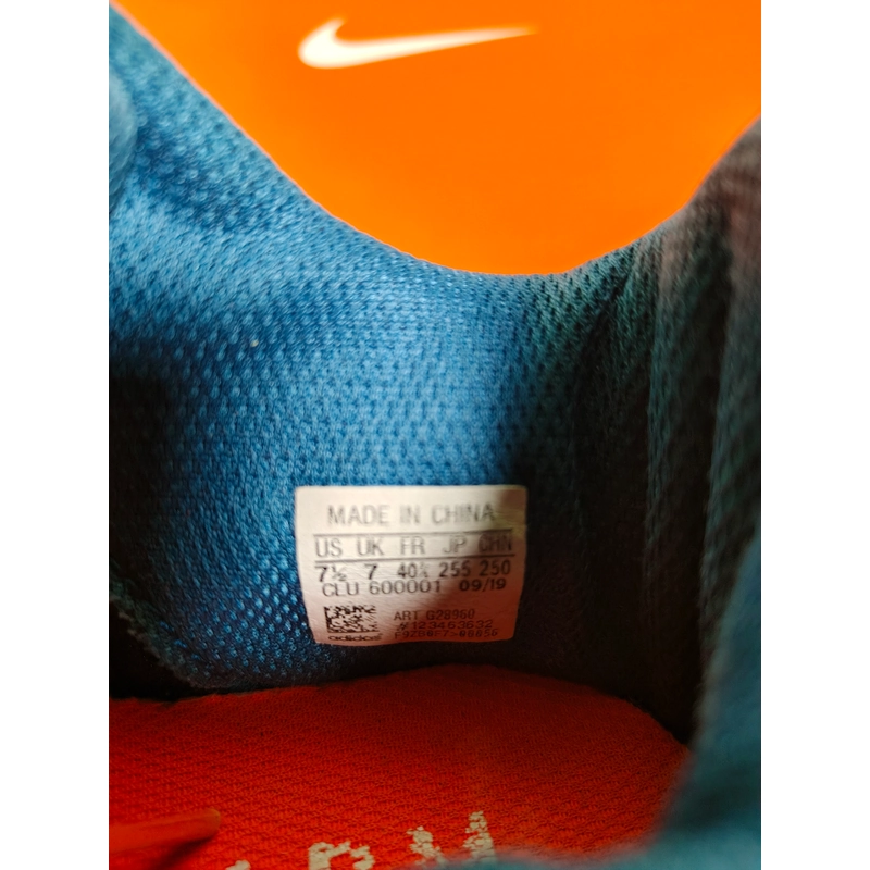 Giày Adidas chạy bộ size 40 màu xanh chính hãng 523303