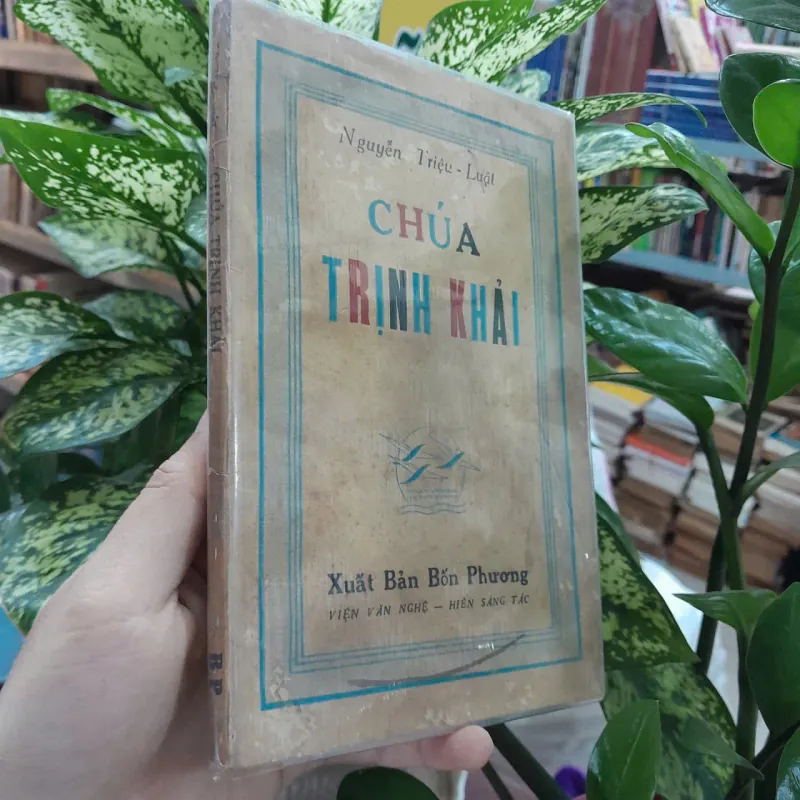 CHÚA TRỊNH KHẢI - NGUYỄN TRIỆU LUẬT 1042786